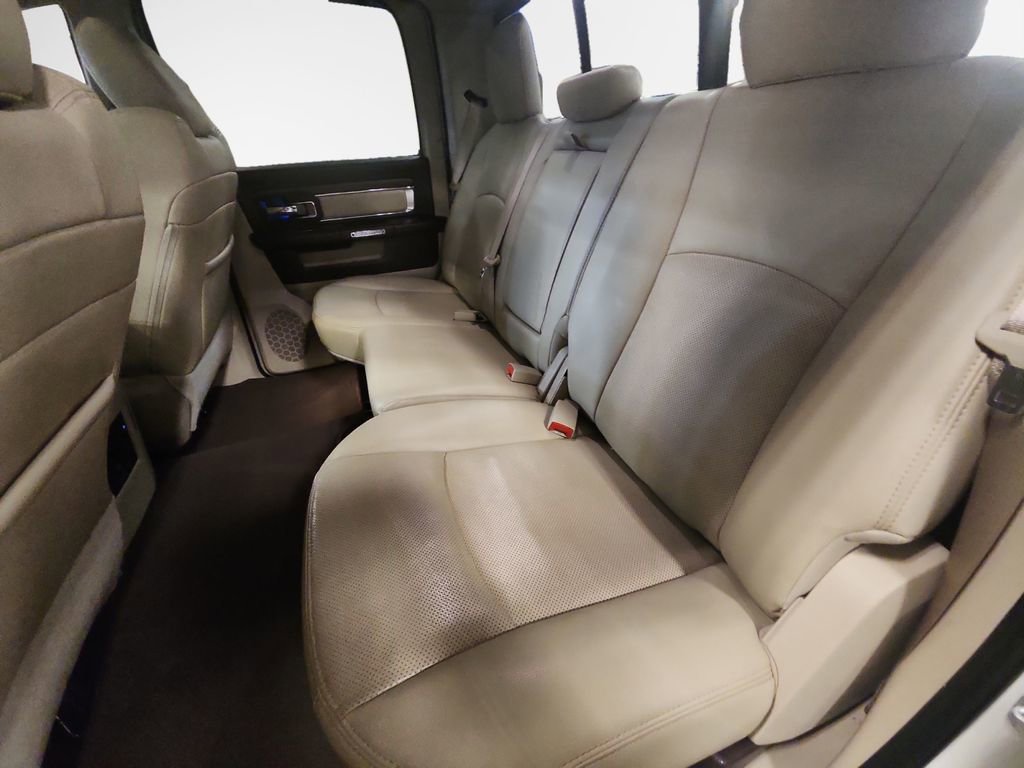 Used 2017 RAM 1500 Laramie w/ Convenience Group image 24