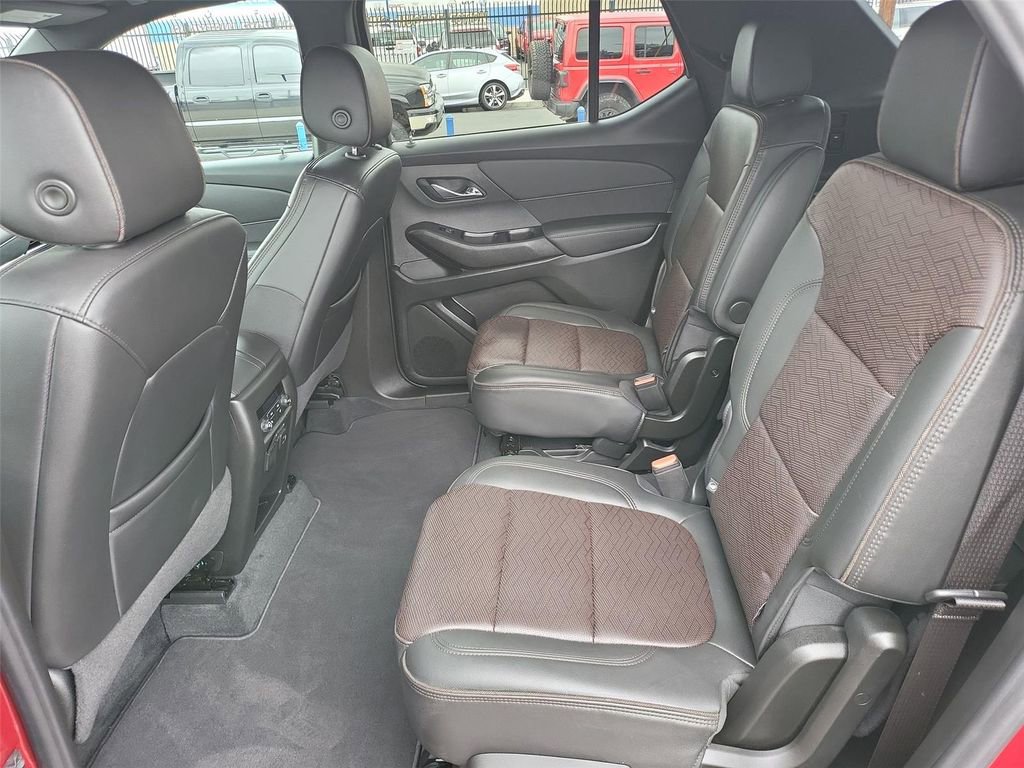Certified 2023 Chevrolet Traverse High Country w/ LPO, Roadside Safety Package AWD/4WD image 18