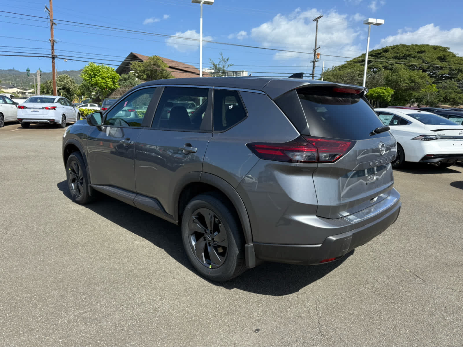New 2026 Nissan Rogue SV FWD image 4