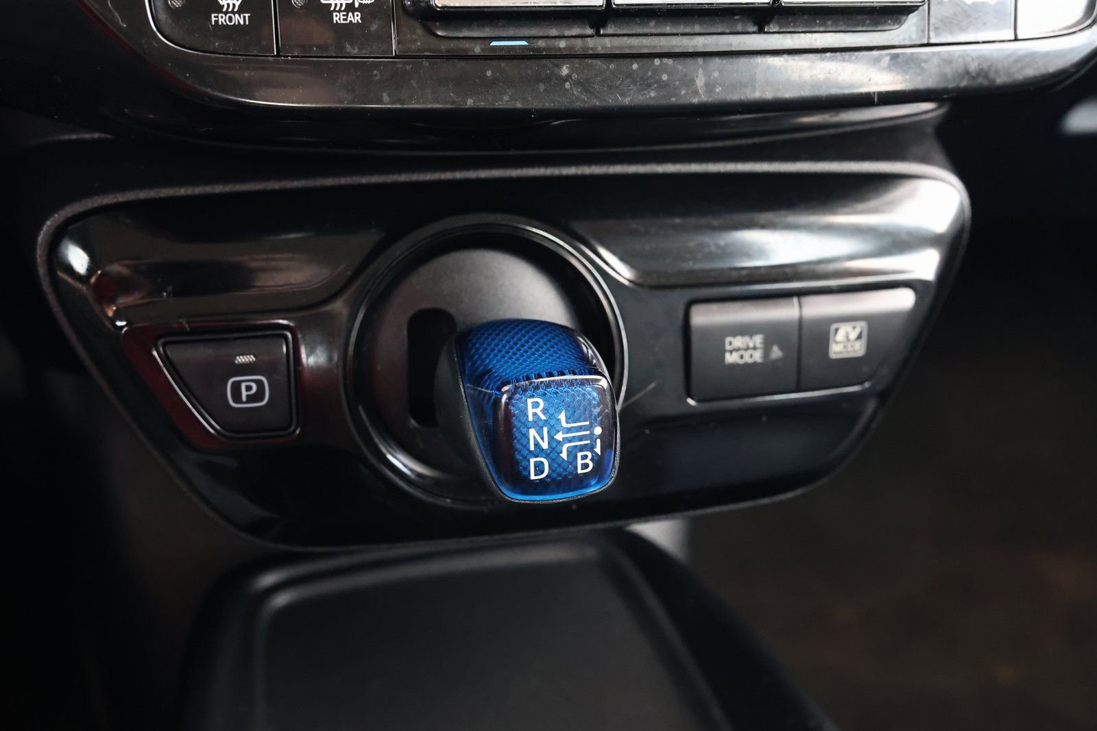 Used 2022 Toyota Prius L Eco image 21