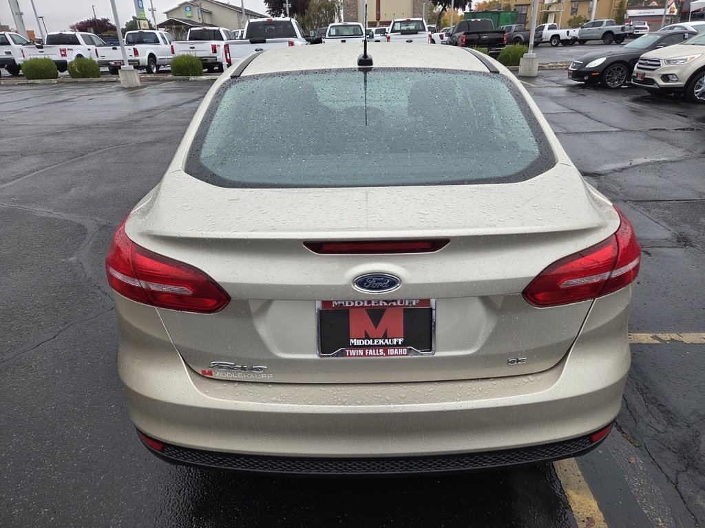 Used 2018 Ford Focus SE image 4