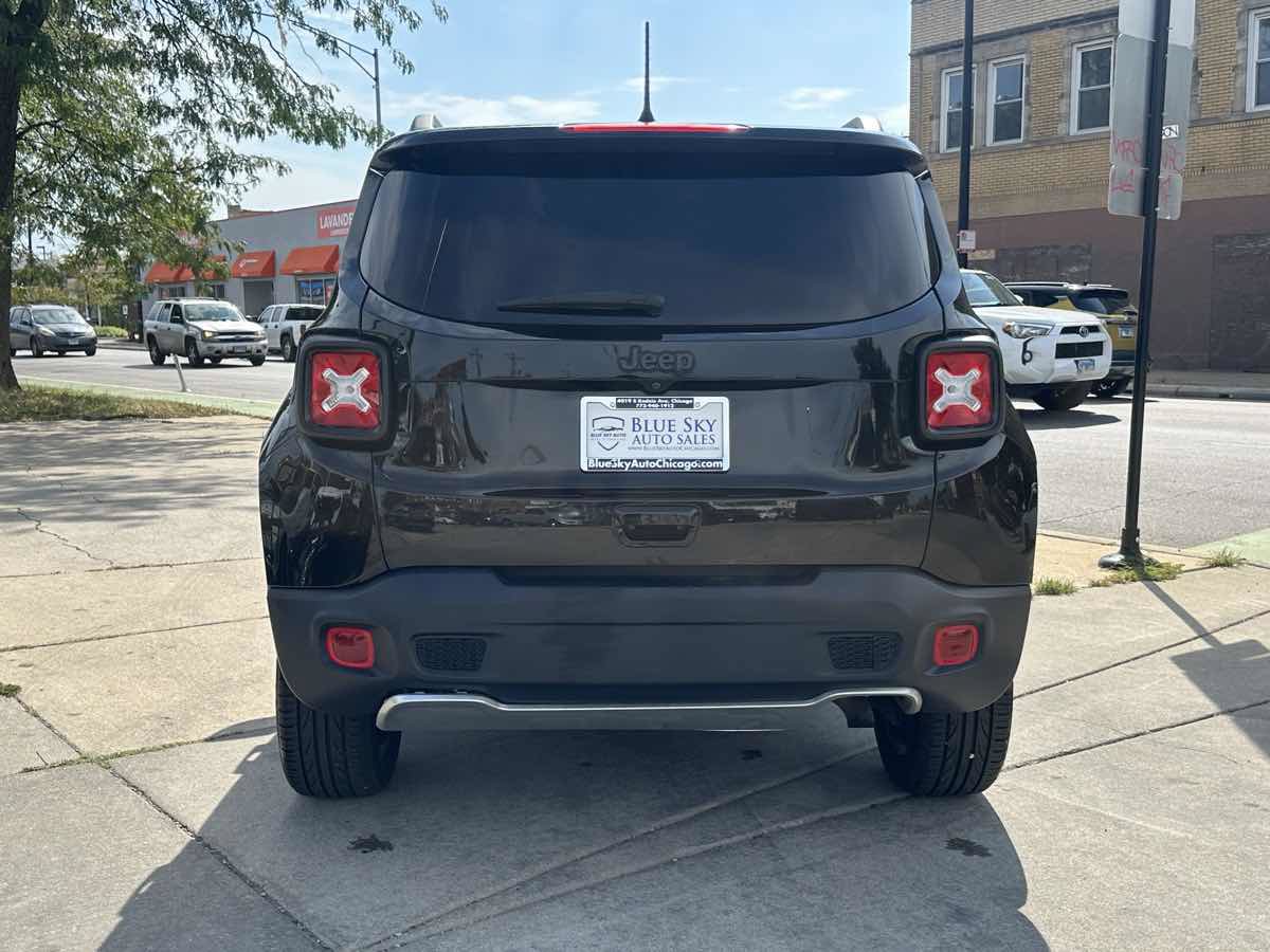 Used 2019 Jeep Renegade Altitude w/ Quick Order Package 2XM AWD/4WD image 6