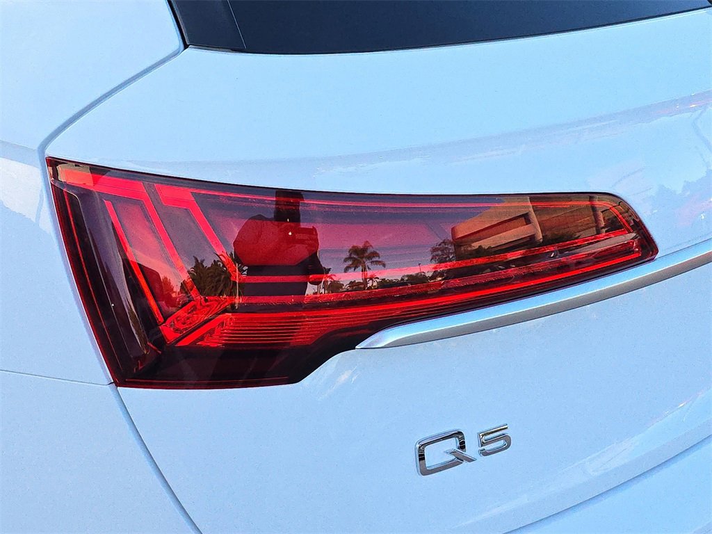 Certified 2022 Audi Q5 2.0T Premium Plus w/ Premium Plus Package image 34