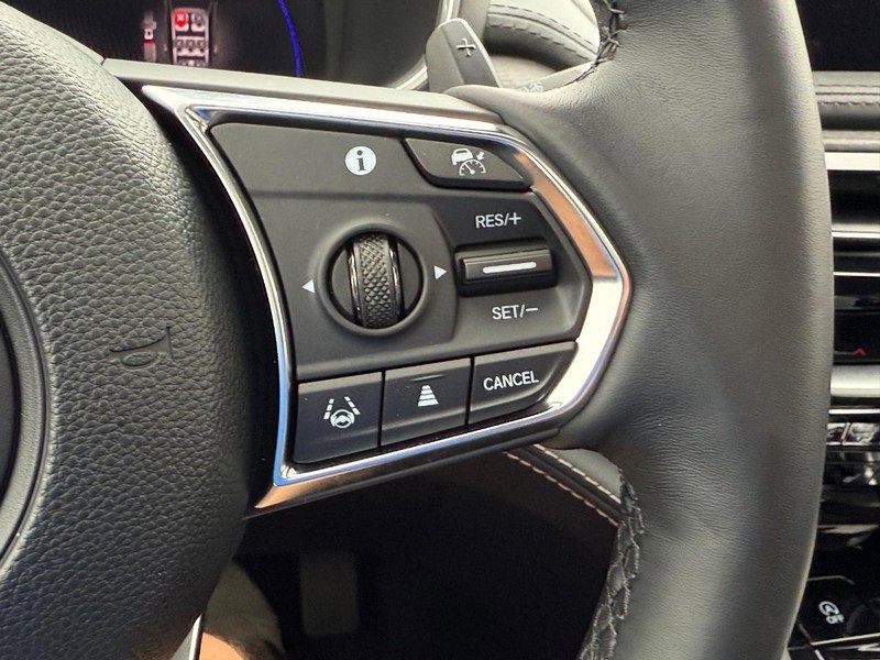 Used 2025 Acura MDX w/ Advance Package image 18