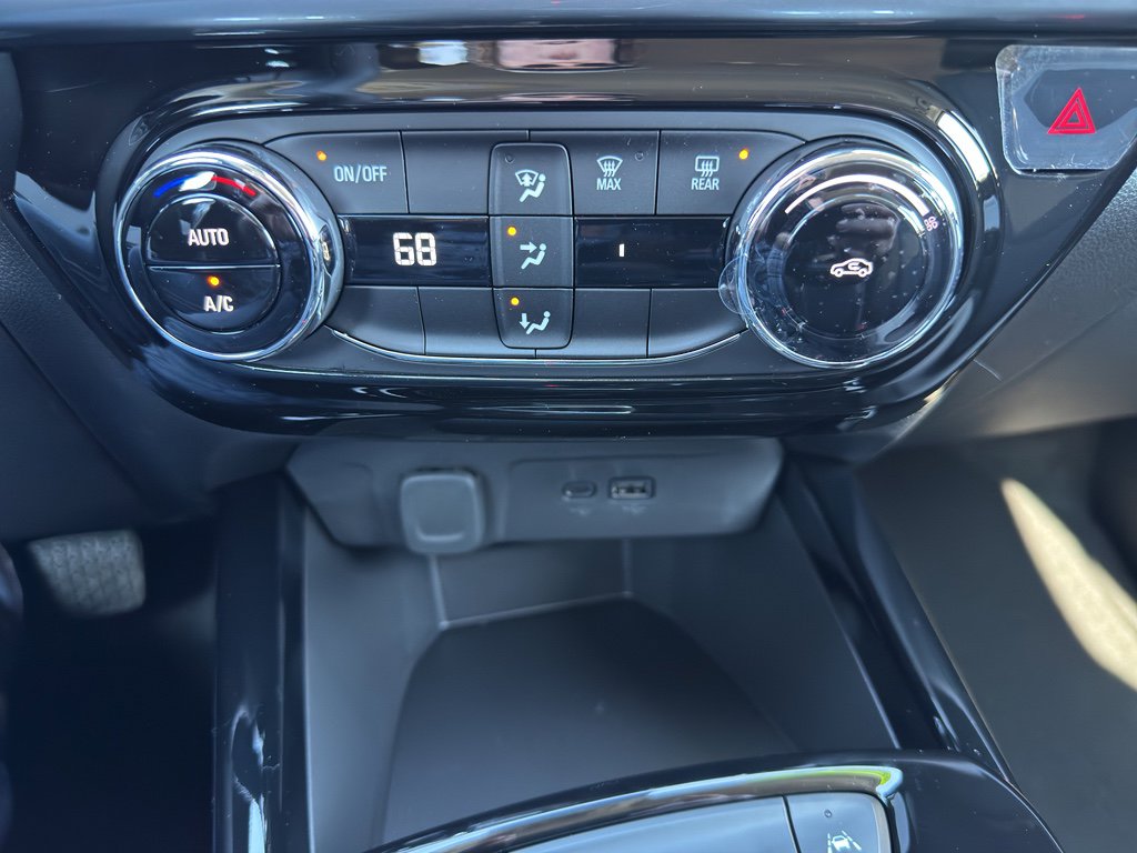 New 2026 Chevrolet Trax LT image 24