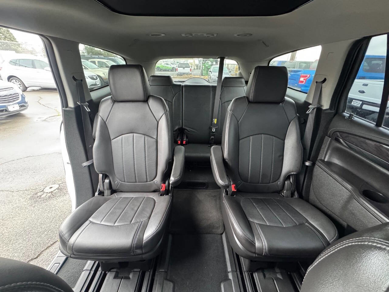 Used 2017 Buick Enclave Leather FWD image 7