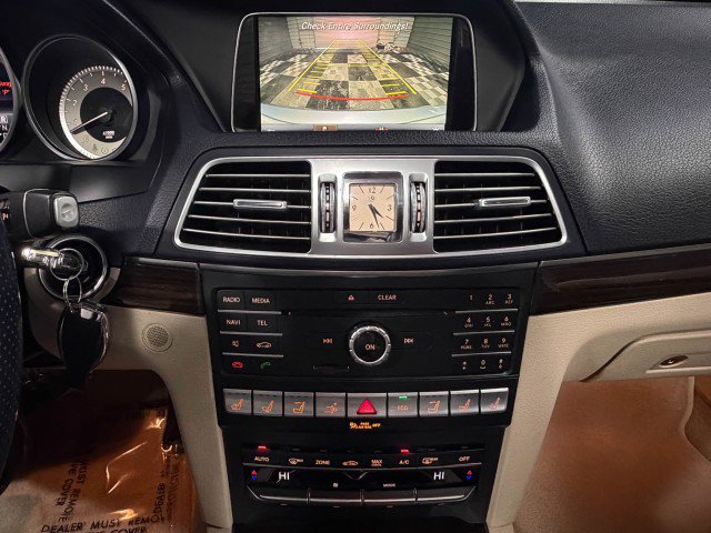 Used 2017 Mercedes-Benz E 400 Cabriolet image 23