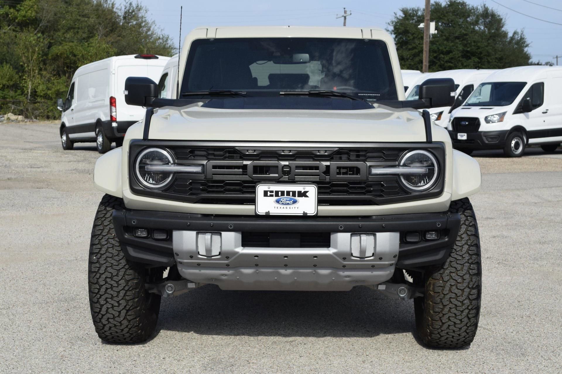 New 2025 Ford Bronco Raptor image 2