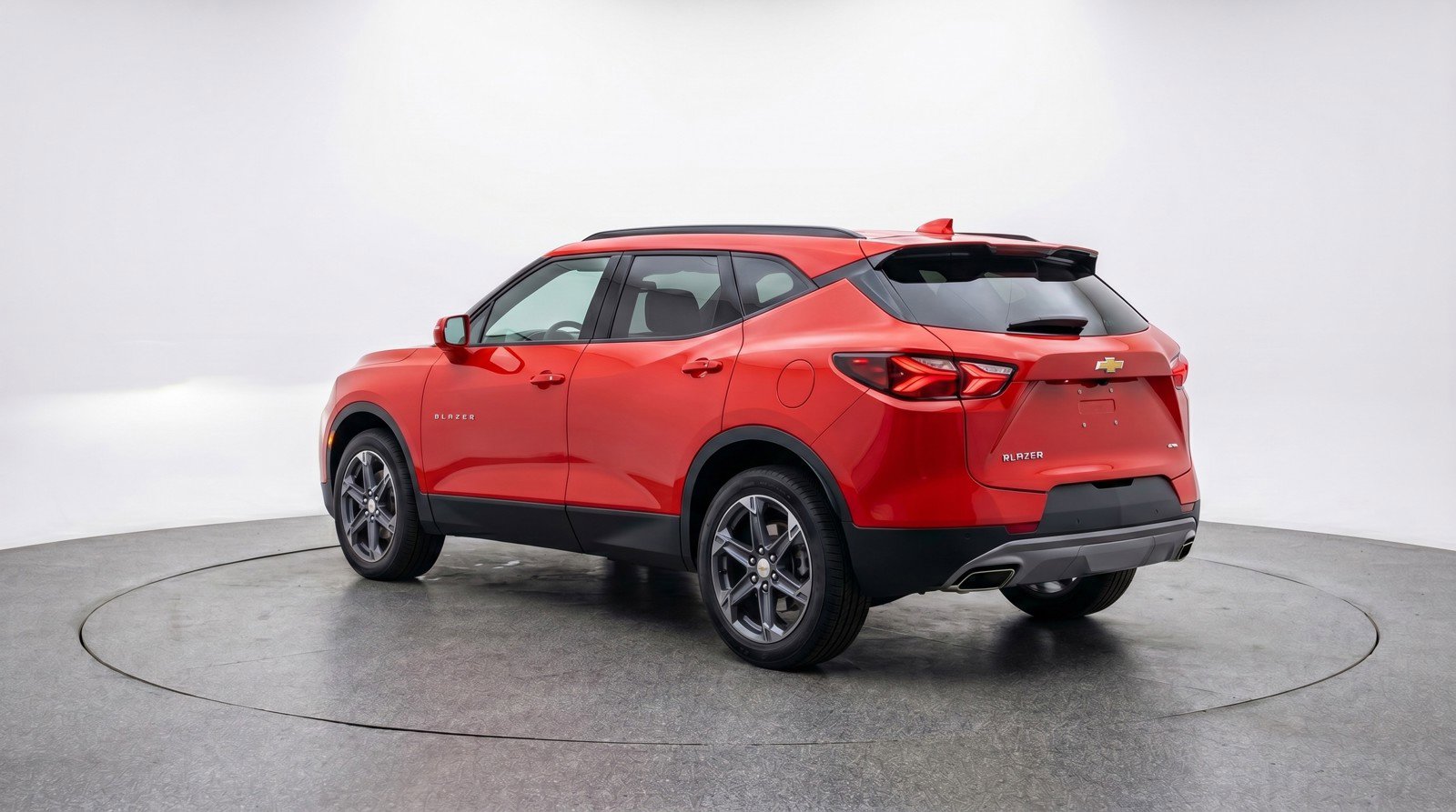 Used 2025 Chevrolet Blazer LT FWD image 6