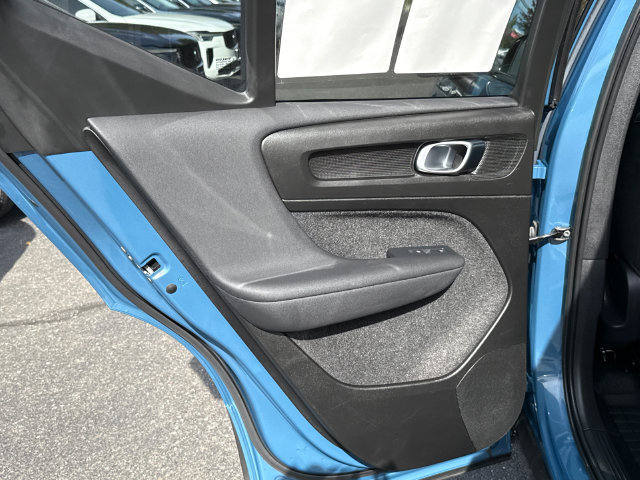 Certified 2023 Volvo XC40 Recharge Plus w/ Protection Package Premier AWD/4WD image 20