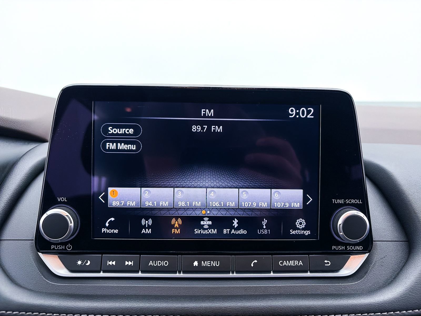 Used 2023 Nissan Rogue SV w/ SV Premium B Package FWD image 21