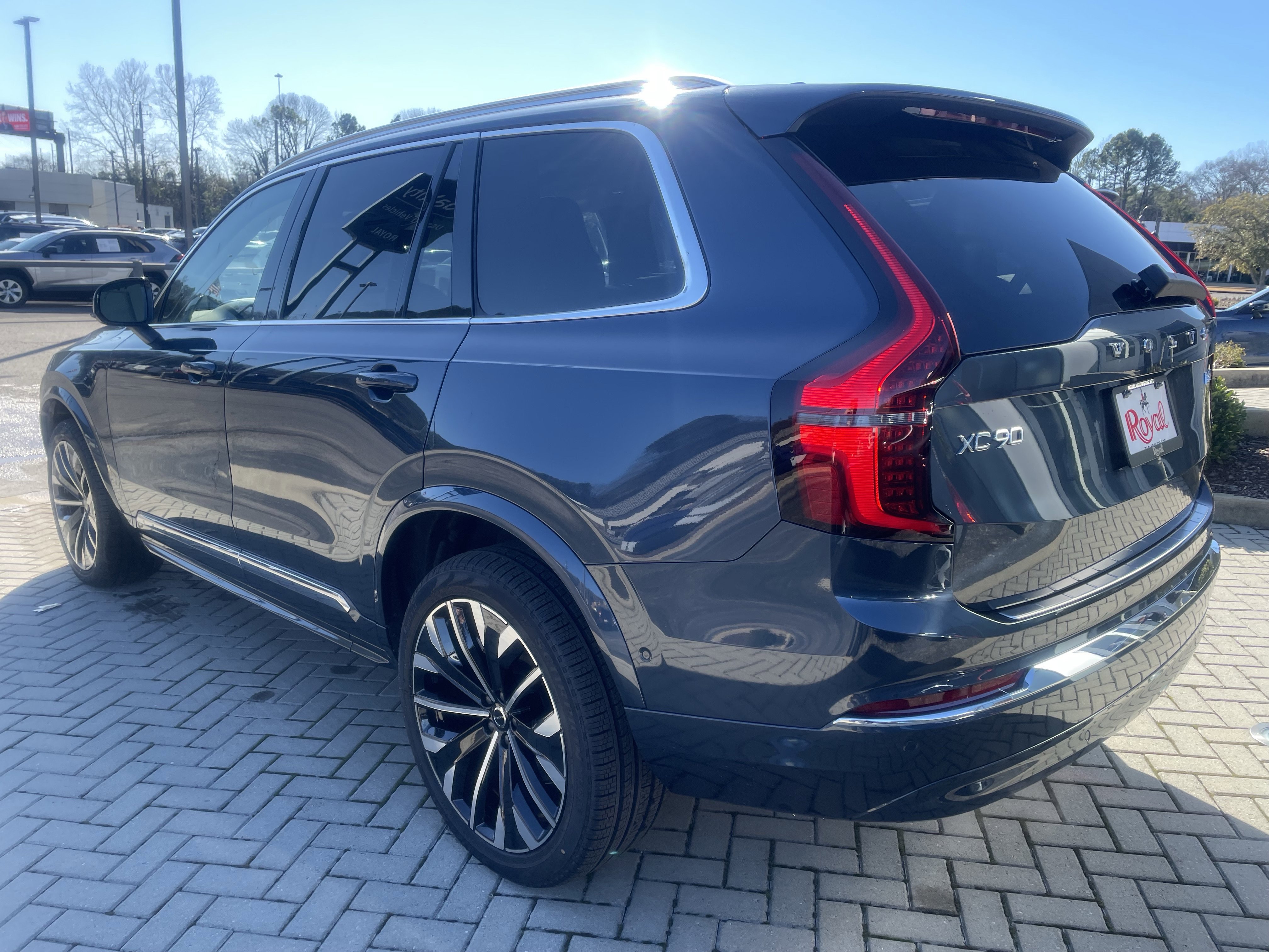 New 2026 Volvo XC90 B6 Ultra w/ Protection Package Premier image 6