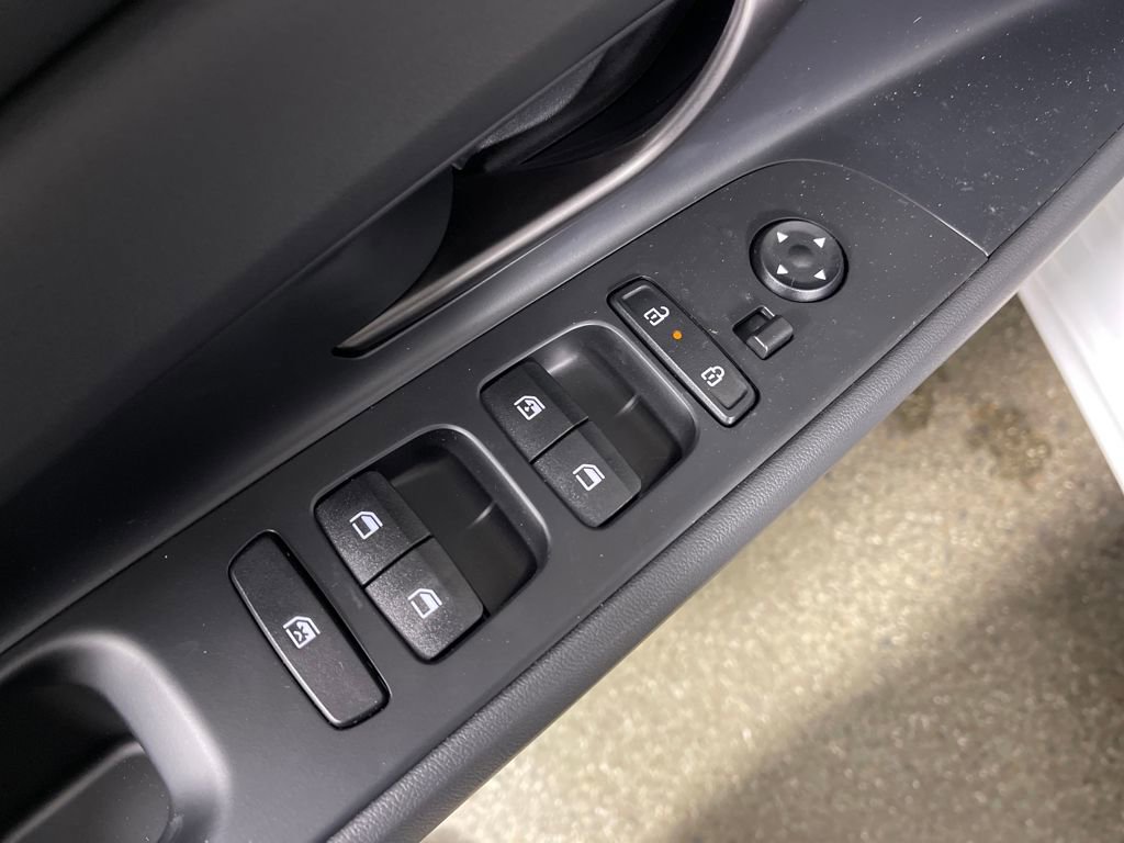 New 2026 Hyundai Elantra Sport w/ Cargo Package image 18