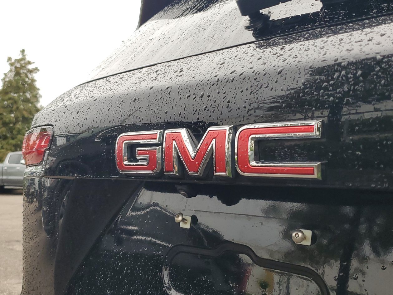 Used 2026 GMC Terrain Elevation FWD image 6