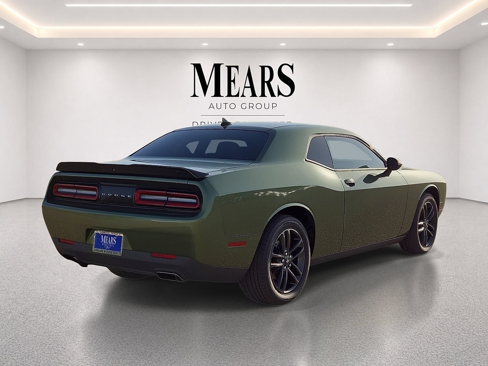 Used 2019 Dodge Challenger SXT w/ Plus Package AWD/4WD image 5