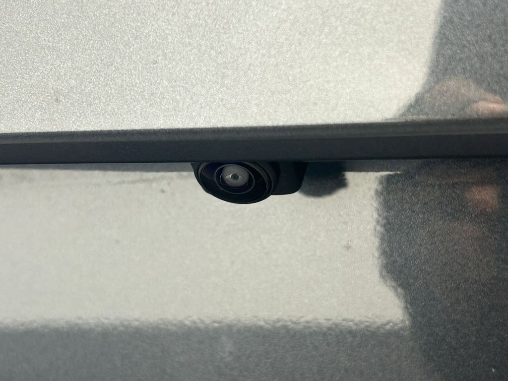 New 2026 Mitsubishi Outlander SEL FWD image 34