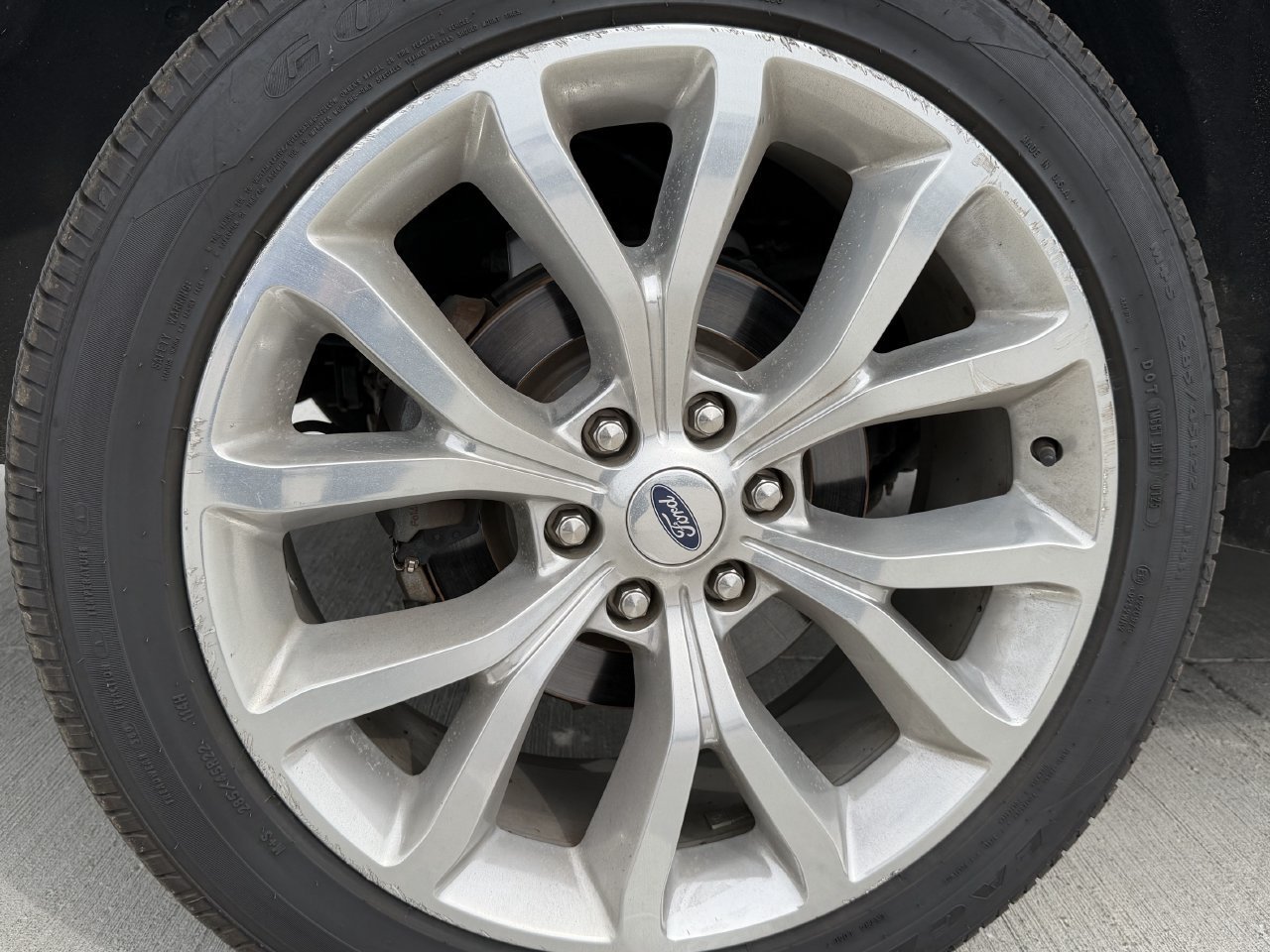 Used 2018 Ford Expedition Max Limited w/ Equipment Group 302A RWD image 9