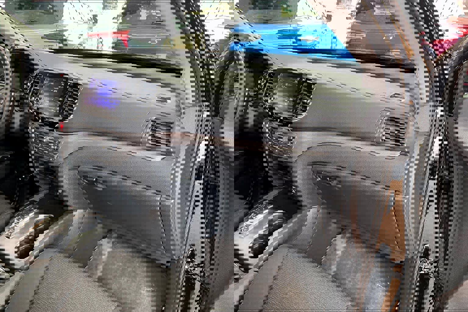 Used 2023 Honda Ridgeline Sport image 18