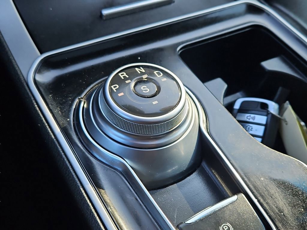 Used 2020 Ford Edge SEL w/ Convenience Package image 32