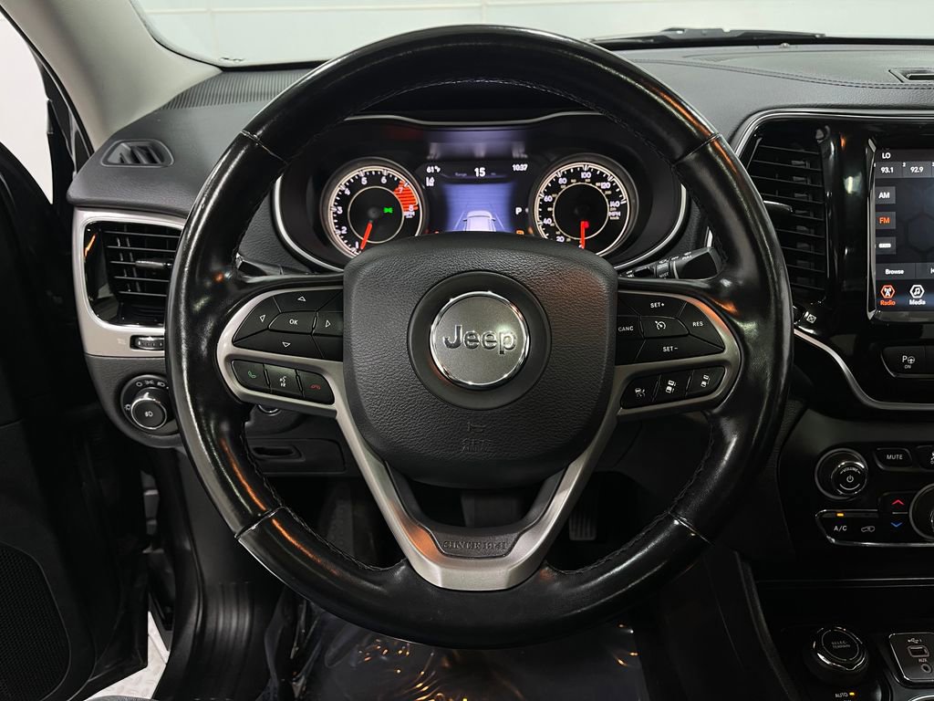 Used 2021 Jeep Cherokee Limited image 21