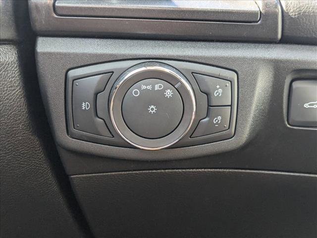 Used 2018 Ford Fusion Titanium FWD image 11