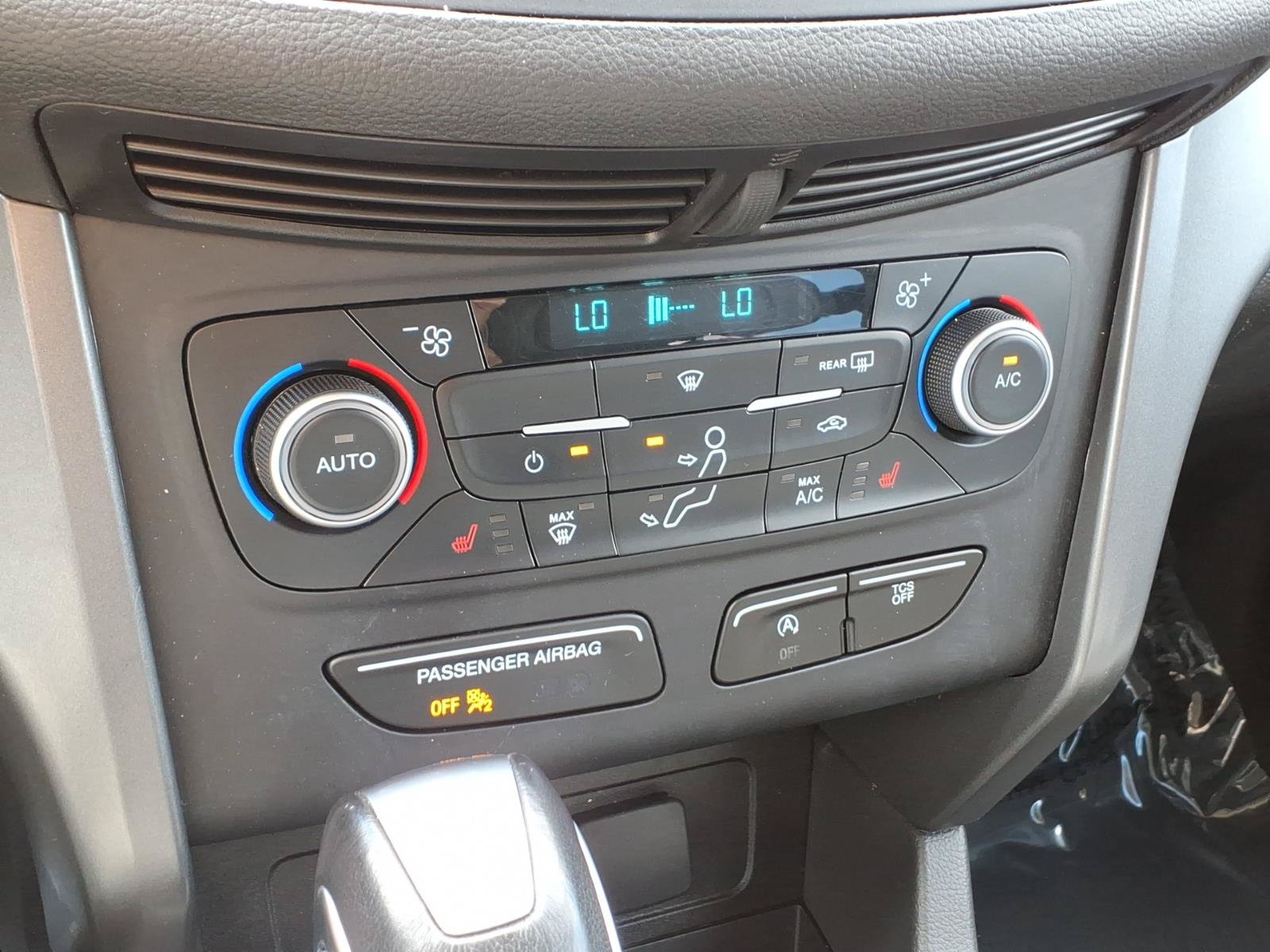 Used 2018 Ford Escape SEL AWD/4WD image 18