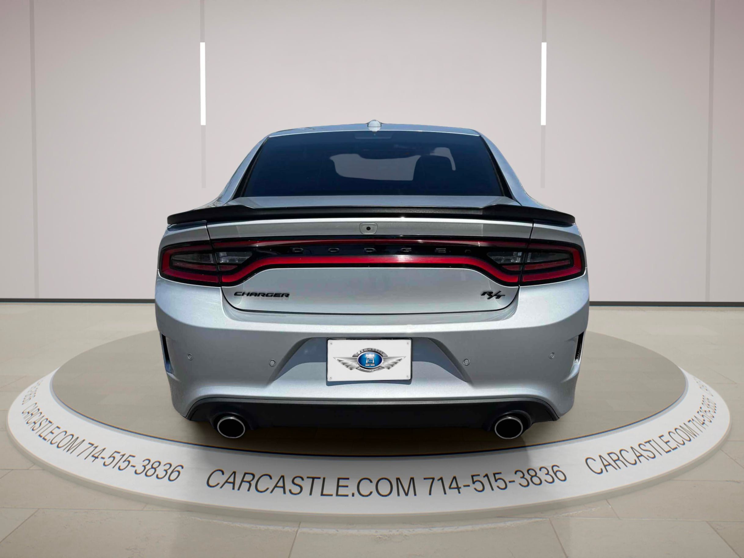 Used 2023 Dodge Charger R/T w/ Plus Group RWD image 4