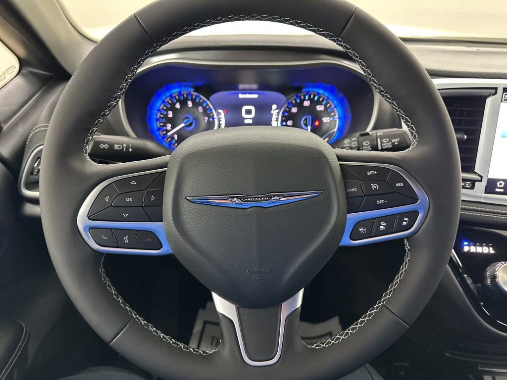 New 2026 Chrysler Pacifica Select image 31