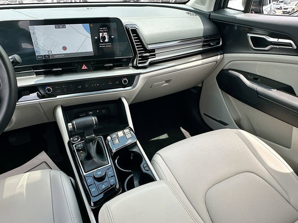 Certified 2024 Kia Sportage EX image 23