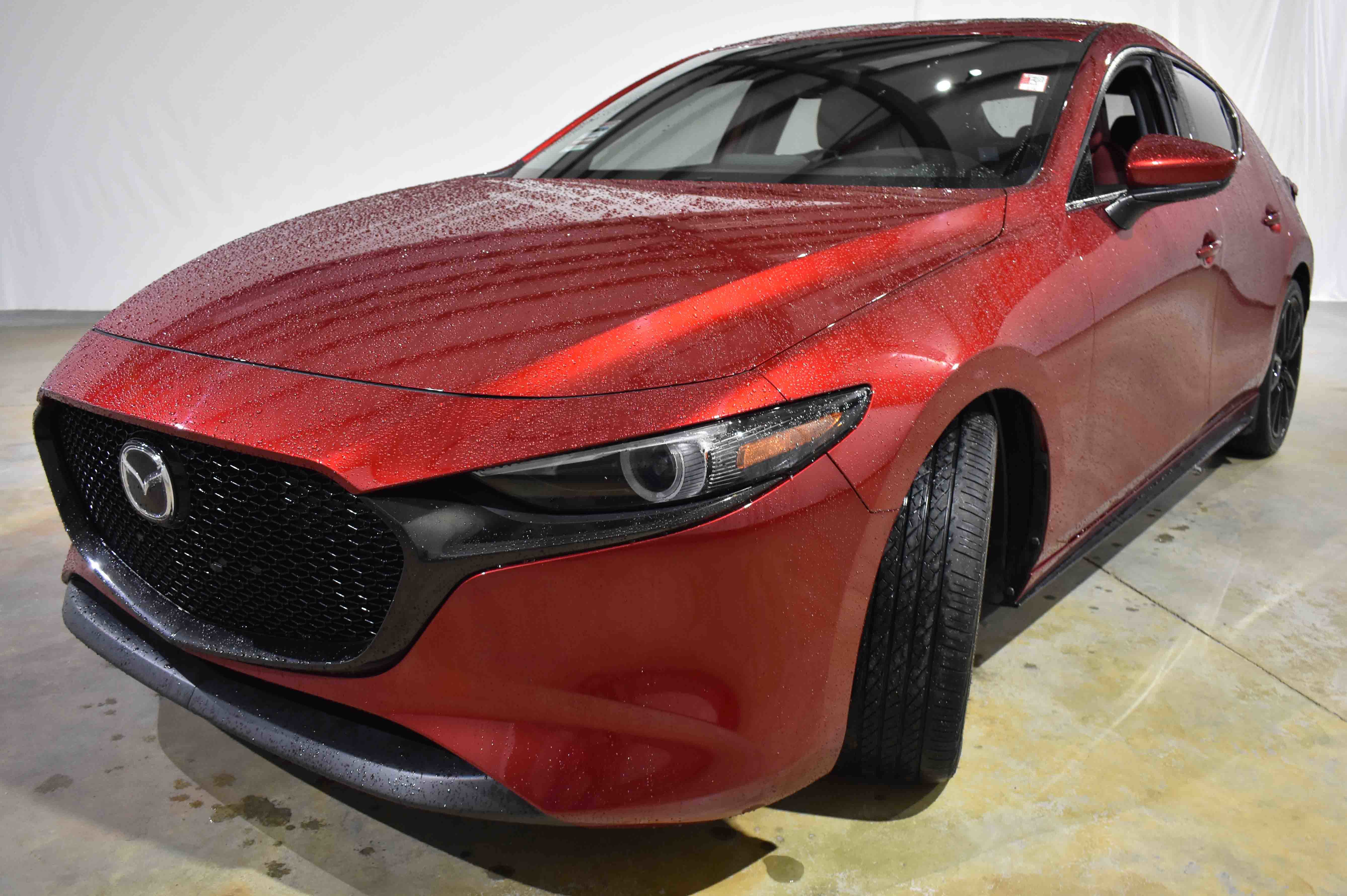 Used 2020 MAZDA MAZDA3 Hatchback w/ Premium Package image 5