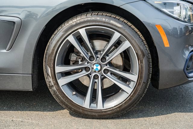 Used 2020 BMW 430i xDrive Coupe w/ Convenience Package image 17