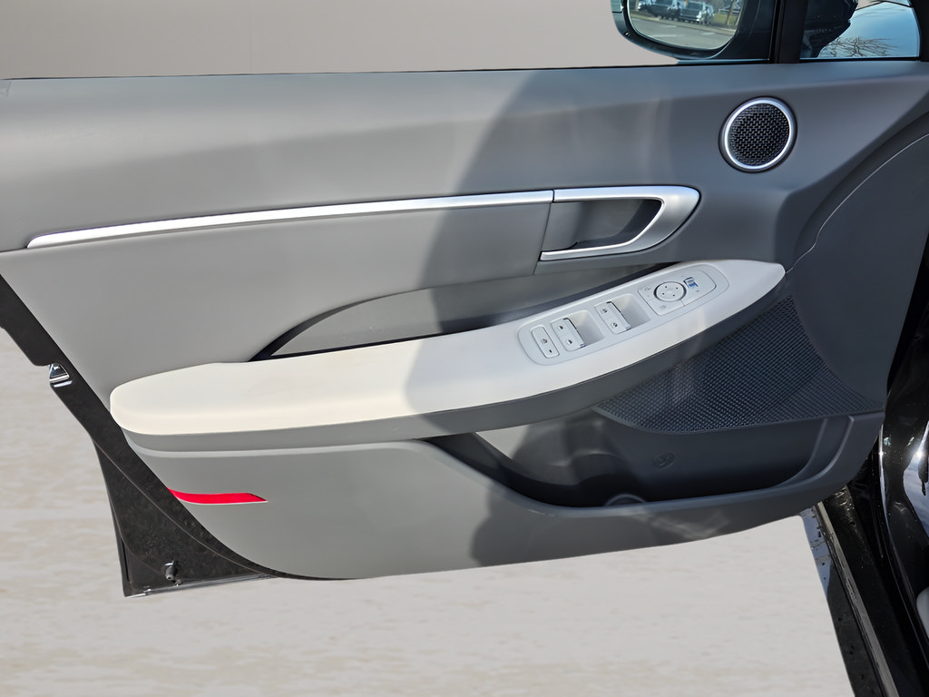 New 2026 Hyundai Sonata SEL AWD/4WD image 12
