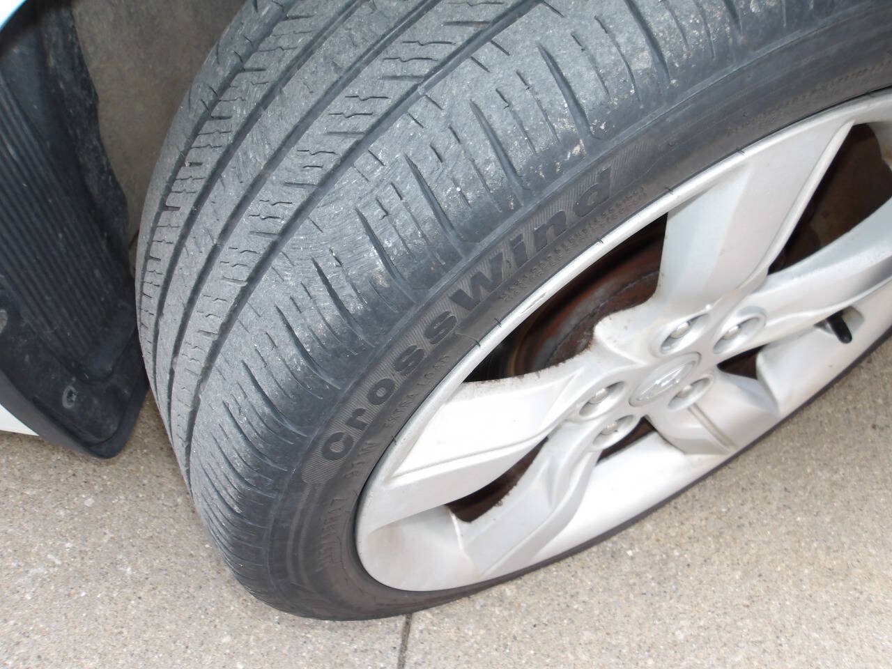 Used 2013 Hyundai Veloster w/ Tech Pkg FWD image 42