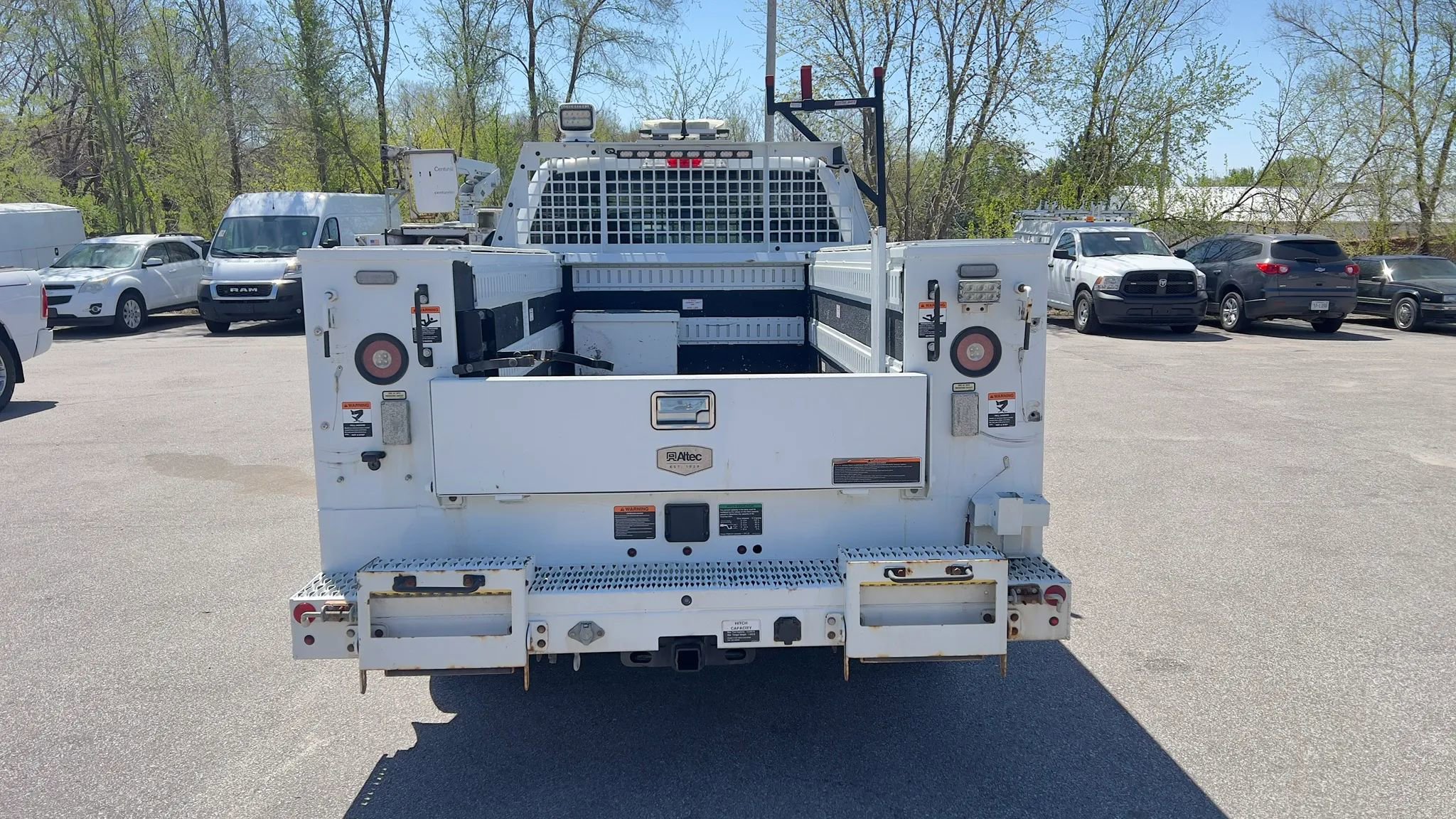 Used 2021 Ford F250 XL w/ Power Equipment Group AWD/4WD image 4