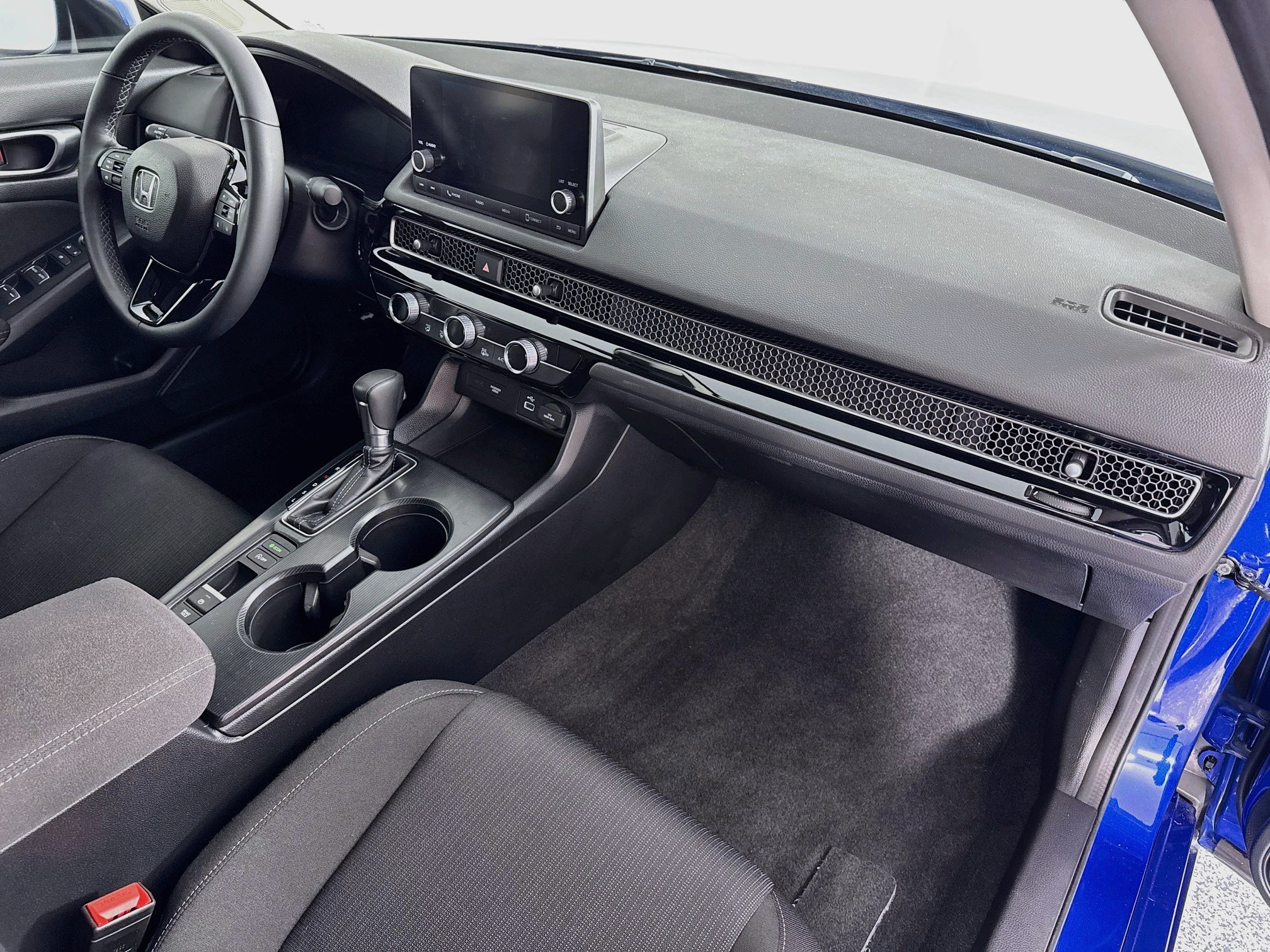 Certified 2023 Honda Civic EX image 27