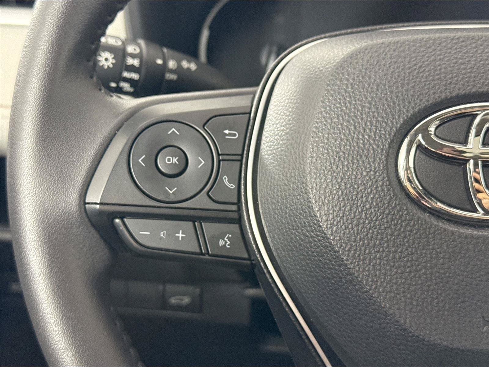 Certified 2025 Toyota RAV4 XLE Premium FWD image 17