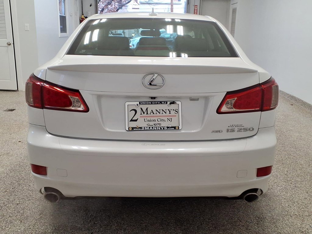 Used 2013 Lexus IS 250 AWD w/ Luxury Plus Pkg Value Edition image 5