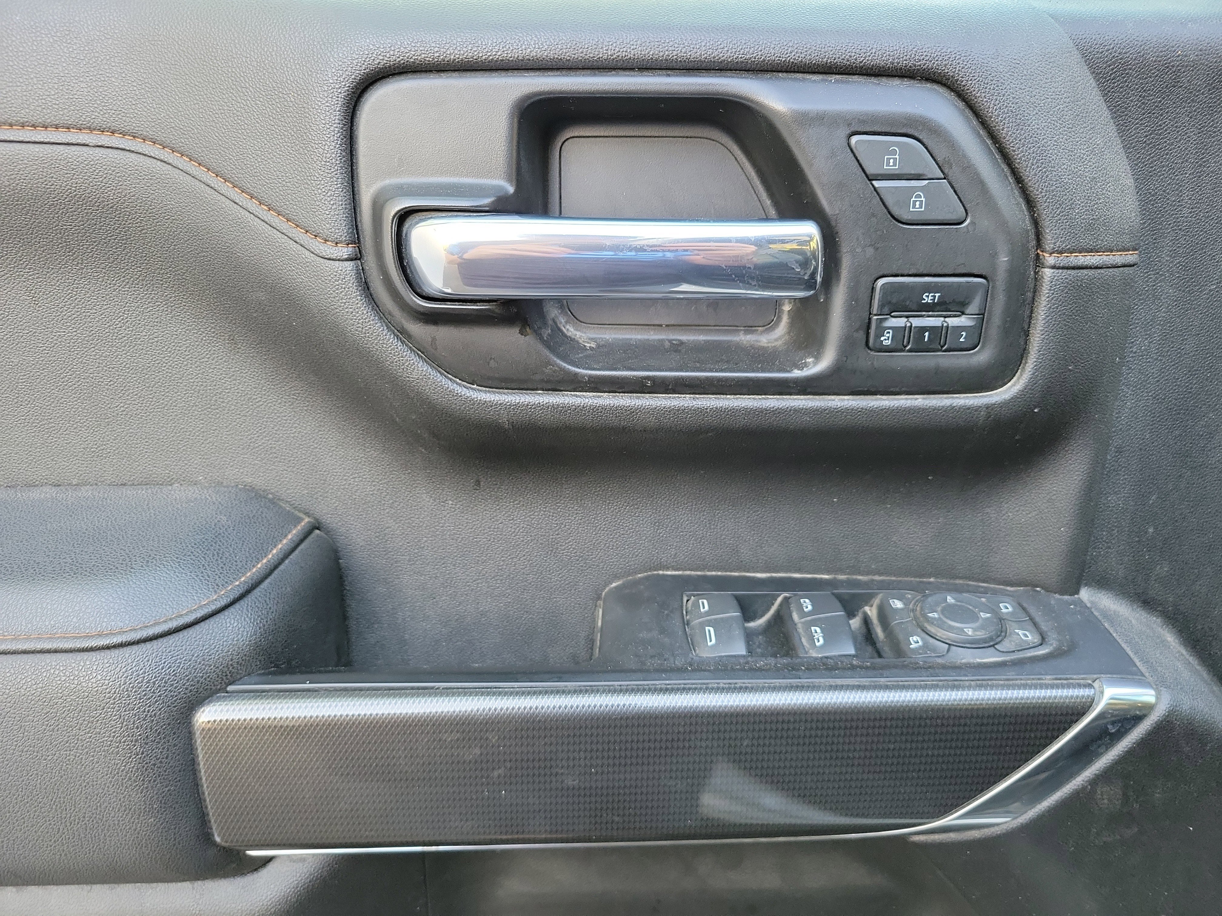 Used 2022 GMC Sierra 1500 AT4 w/ AT4 Premium Package image 24