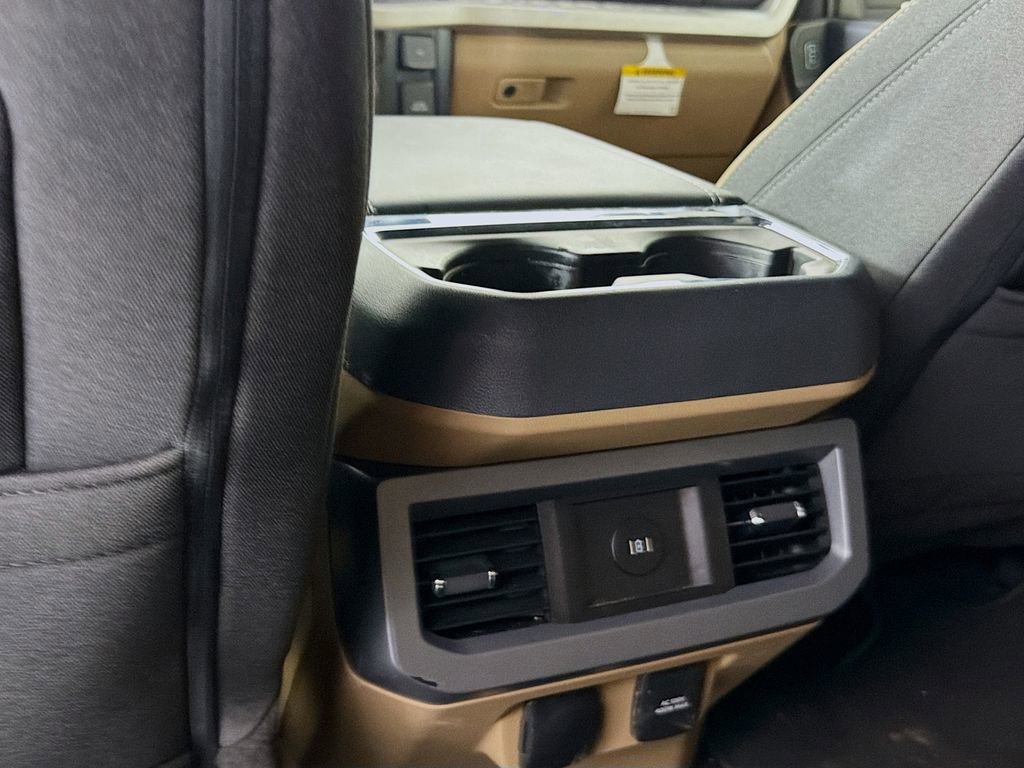 Used 2023 Ford F350 XLT w/ 360-Degree Camera Package AWD/4WD image 24