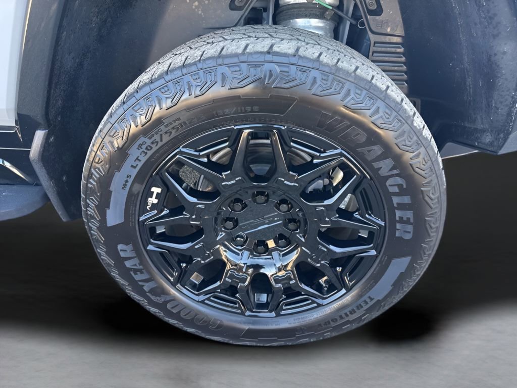 Used 2025 GMC Hummer EV 2X AWD/4WD image 35