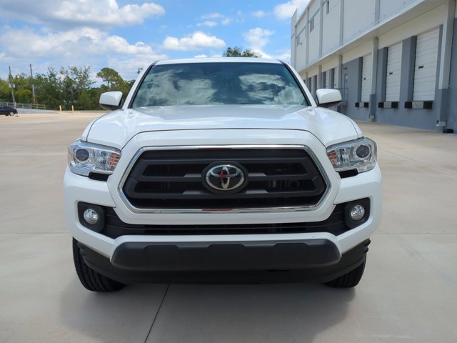 Used 2023 Toyota Tacoma SR5 RWD image 2