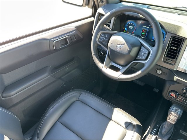 New 2025 Ford Bronco Badlands image 13