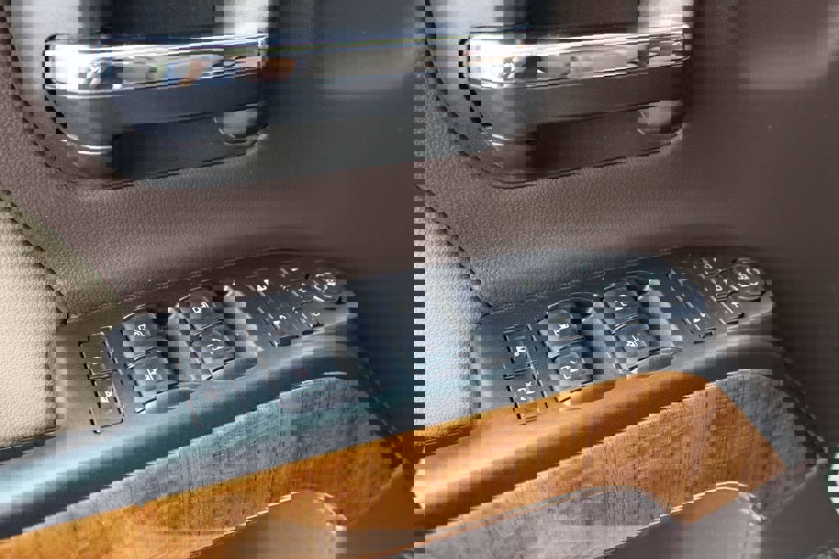 Used 2017 GMC Sierra 1500 SLT image 9