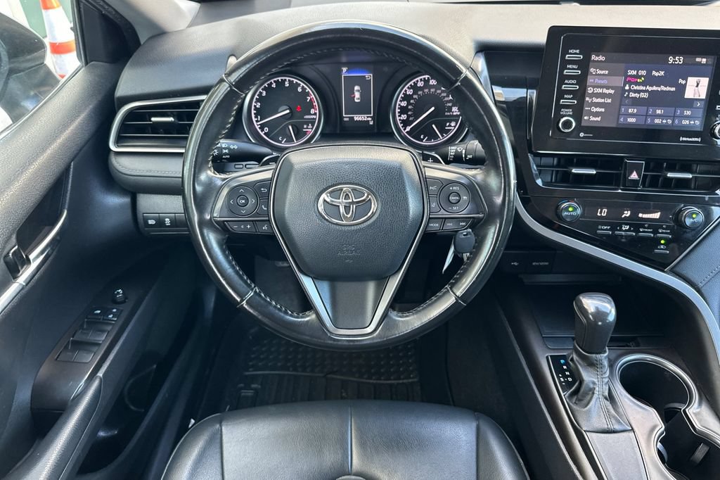 Used 2021 Toyota Camry SE FWD image 14