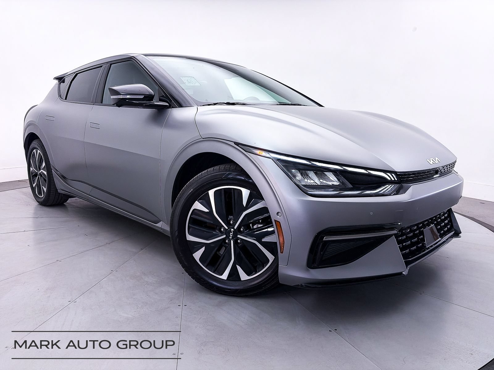 Certified 2024 Kia EV6 GT-Line w/ GT-Line White Seat Package RWD image 1