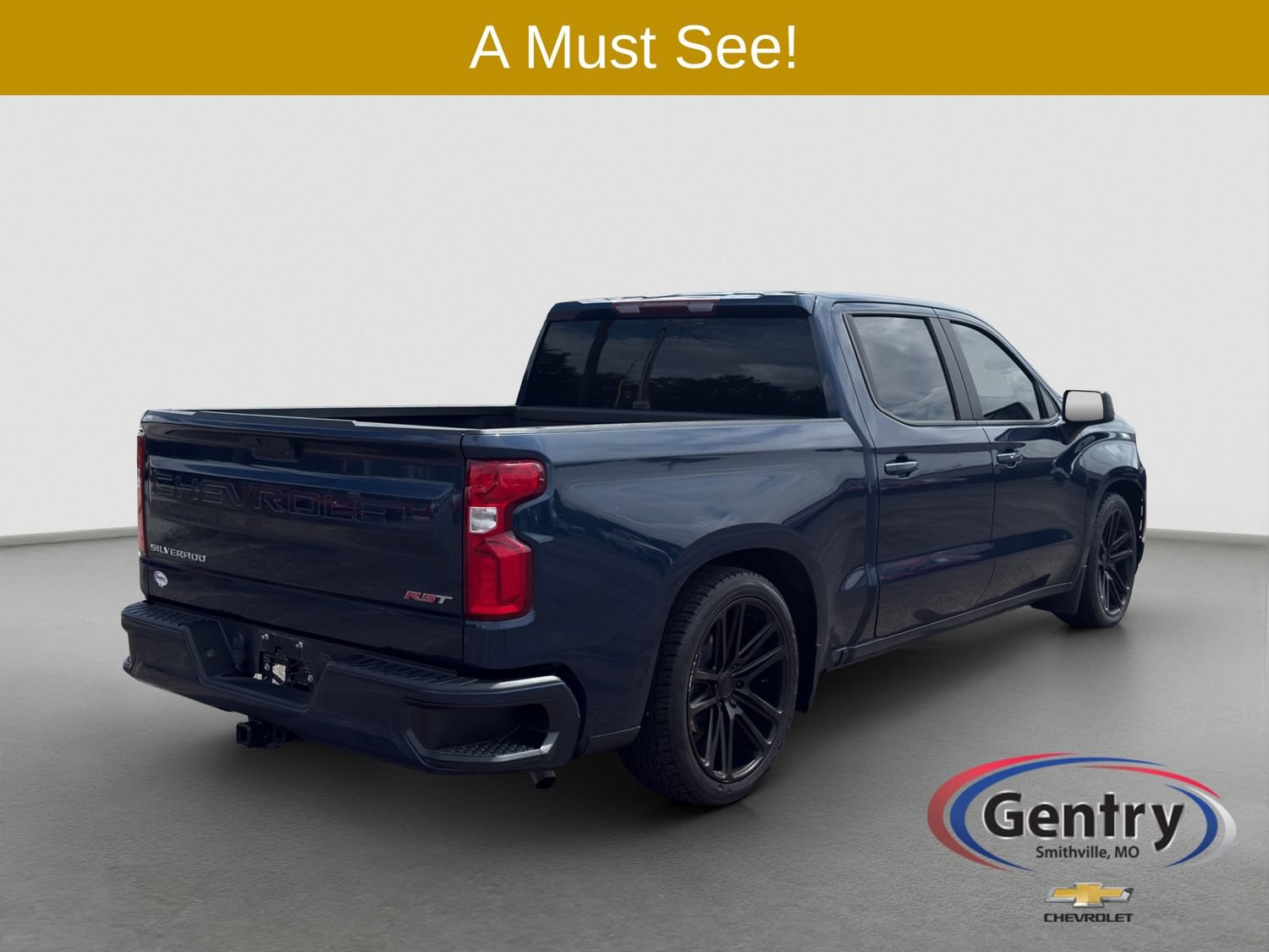 Used 2021 Chevrolet Silverado 1500 RST w/ Bed Protection Package RWD image 6