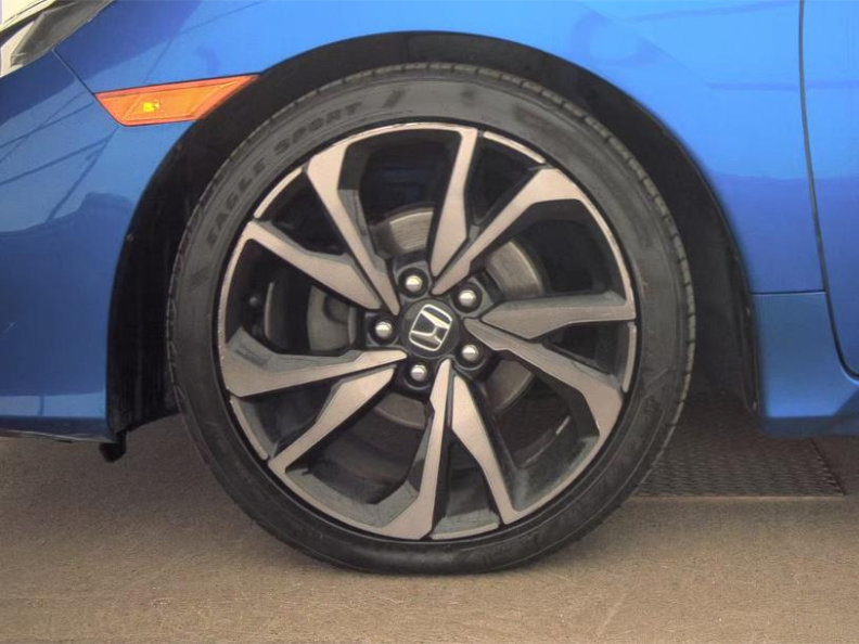 Used 2019 Honda Civic Sport image 4