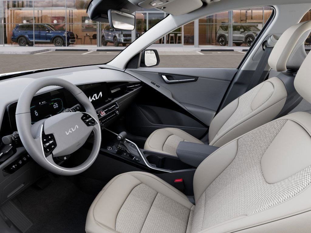 New 2026 Kia Niro EX image 17