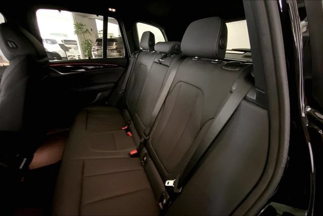 Used 2023 BMW X3 sDrive30i w/ Convenience Package w/ZPA RWD image 12