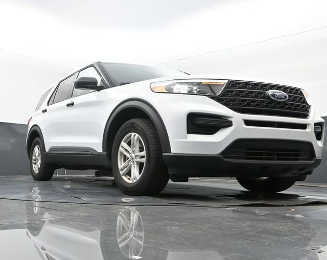 Used 2022 Ford Explorer 4WD w/ Class IV Trailer Tow Package image 9